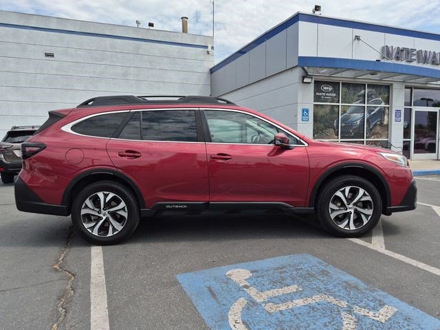 Used 2022 Subaru Outback Limited XT AWD/4WD image 3