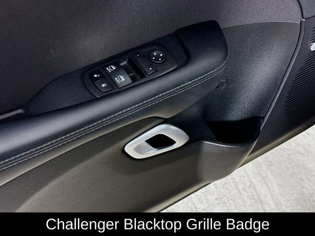Used 2023 Dodge Challenger SXT w/ Blacktop Package image 17