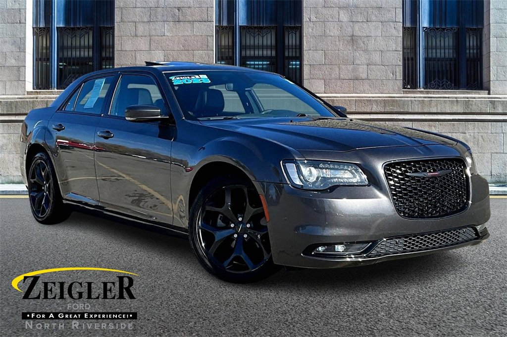 Used 2023 Chrysler 300 S image 1