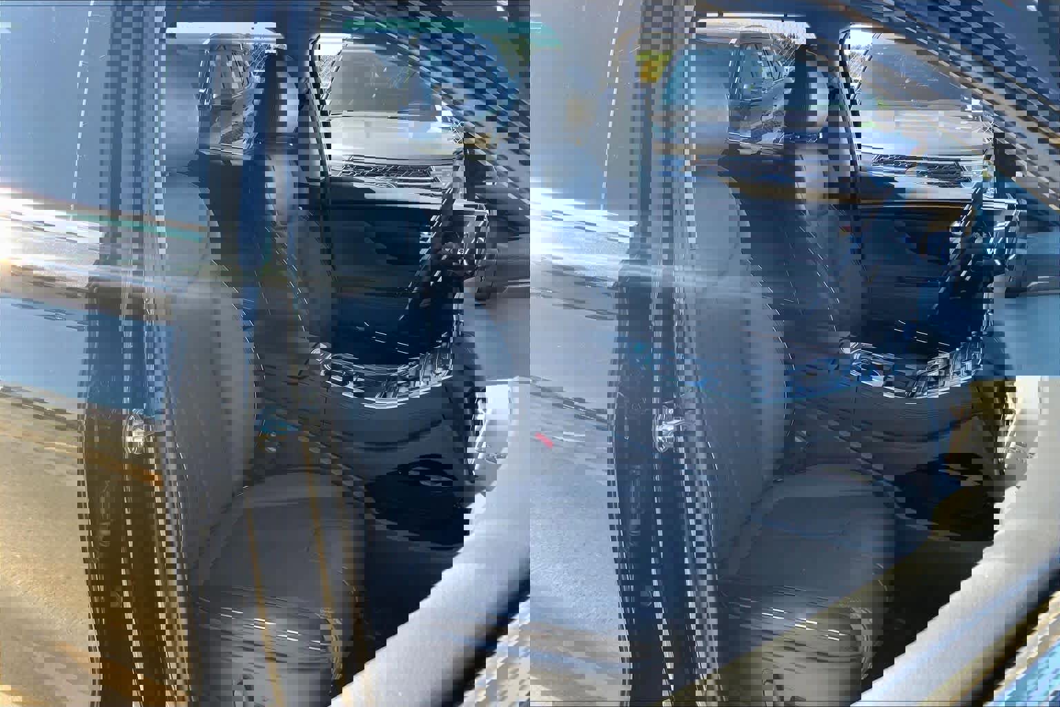 Used 2023 Hyundai Santa Fe Limited image 10