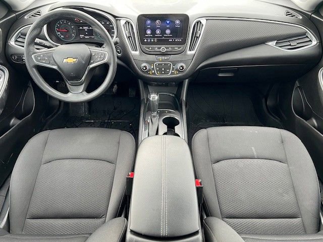 Used 2020 Chevrolet Malibu LT image 17