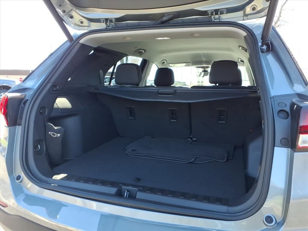 Used 2024 Chevrolet Equinox LT image 14