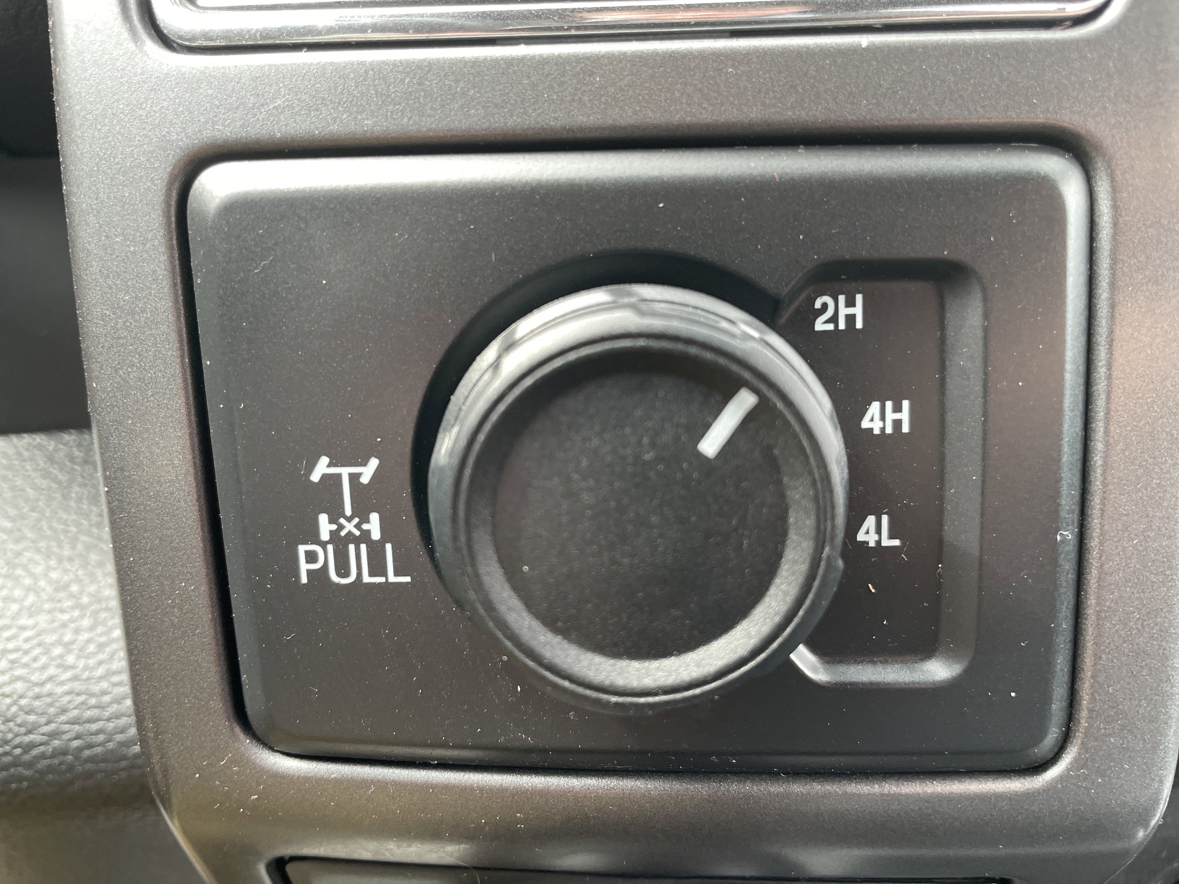 Certified 2020 Ford F150 XLT w/ Equipment Group 301A Mid image 32