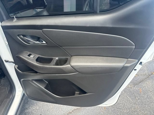 Used 2023 Chevrolet Traverse LT FWD image 14