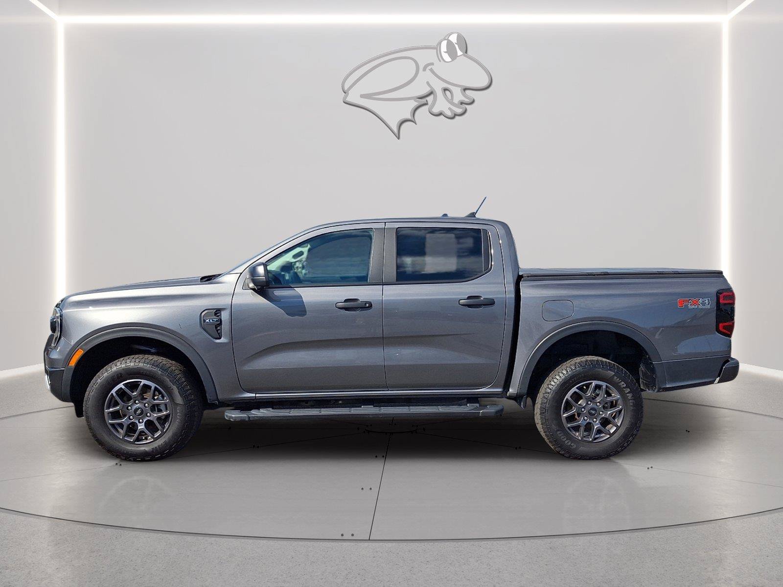 Certified 2025 Ford Ranger XLT AWD/4WD image 2