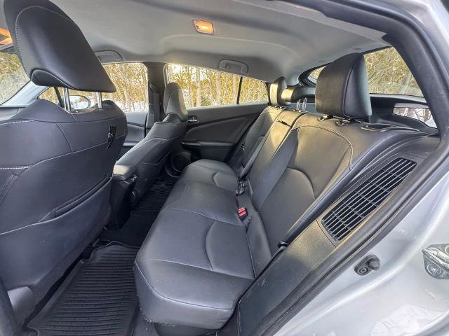 Used 2022 Toyota Prius Prime XLE FWD image 10