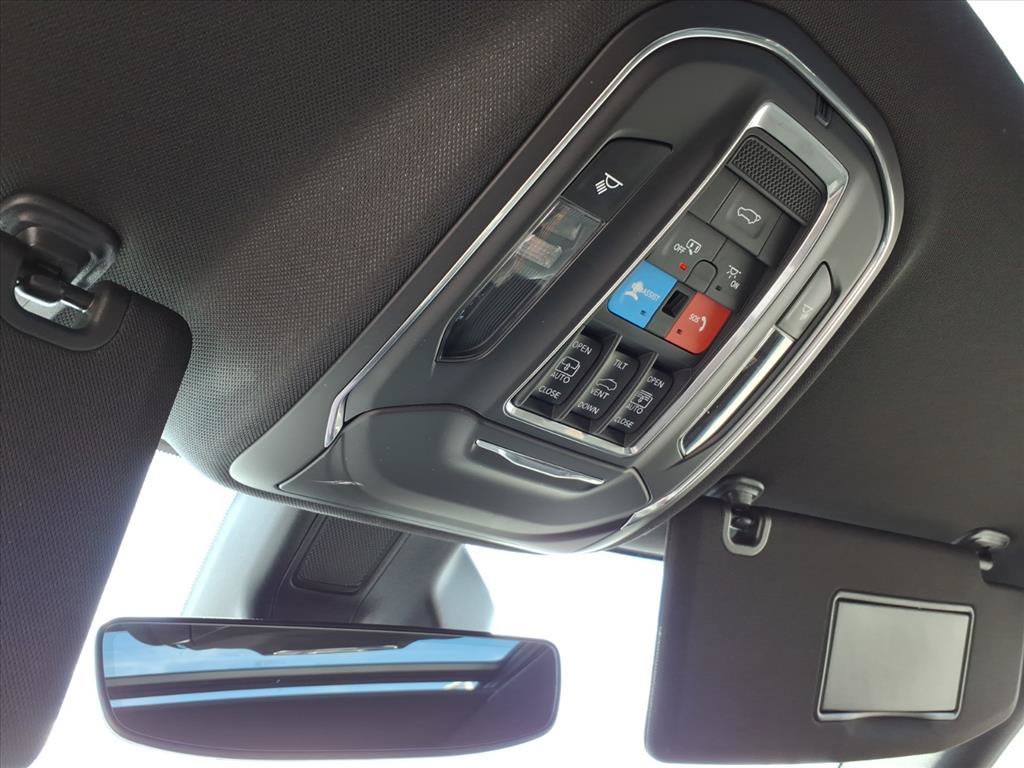 Used 2025 Jeep Grand Cherokee Summit AWD/4WD image 19