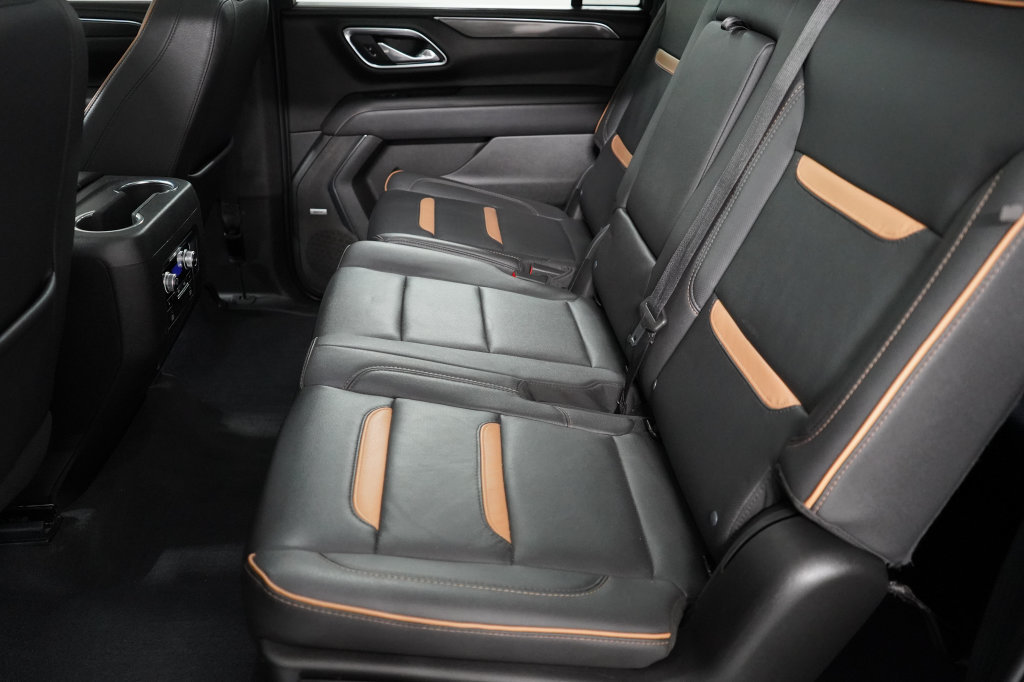 Used 2023 GMC Yukon XL AT4 AWD/4WD image 21