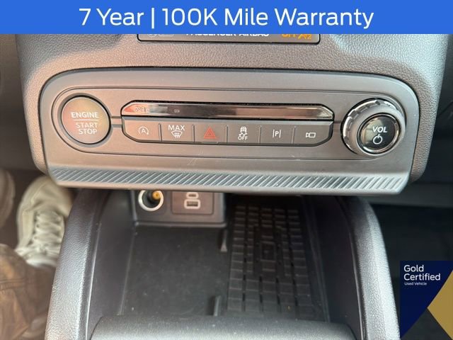 Certified 2025 Ford Bronco Sport Outer Banks w/ Outer Banks Tech Package+ AWD/4WD image 34