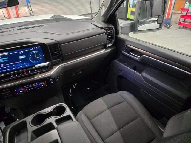 Used 2025 Chevrolet Silverado 2500 LT w/ Convenience Package AWD/4WD image 45