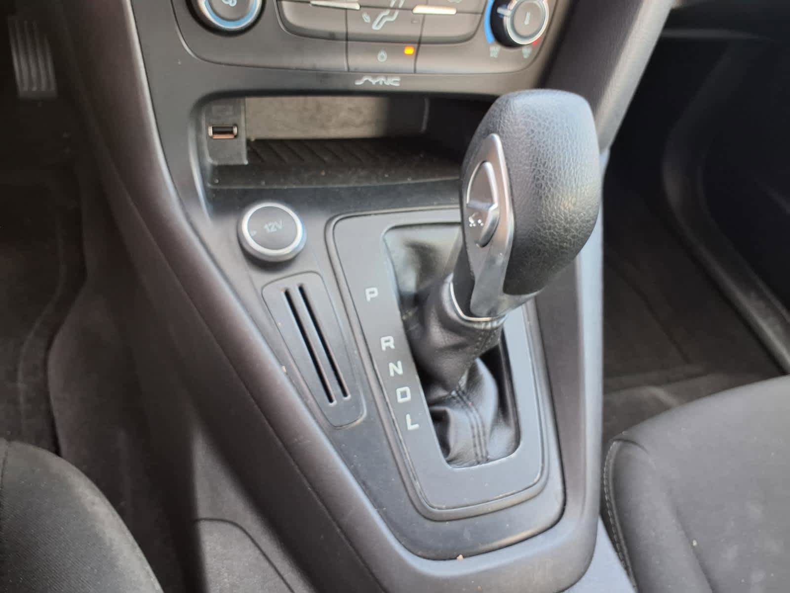 Certified 2018 Ford Focus S FWD image 13
