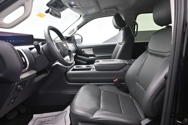 Certified 2026 Ford Expedition Active AWD/4WD image 9