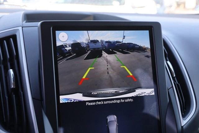 Certified 2024 Ford Edge SEL image 16