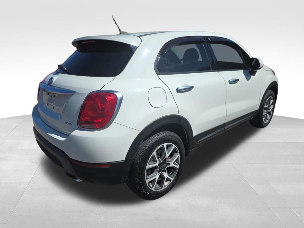 Used 2017 FIAT 500X Trekking image 3