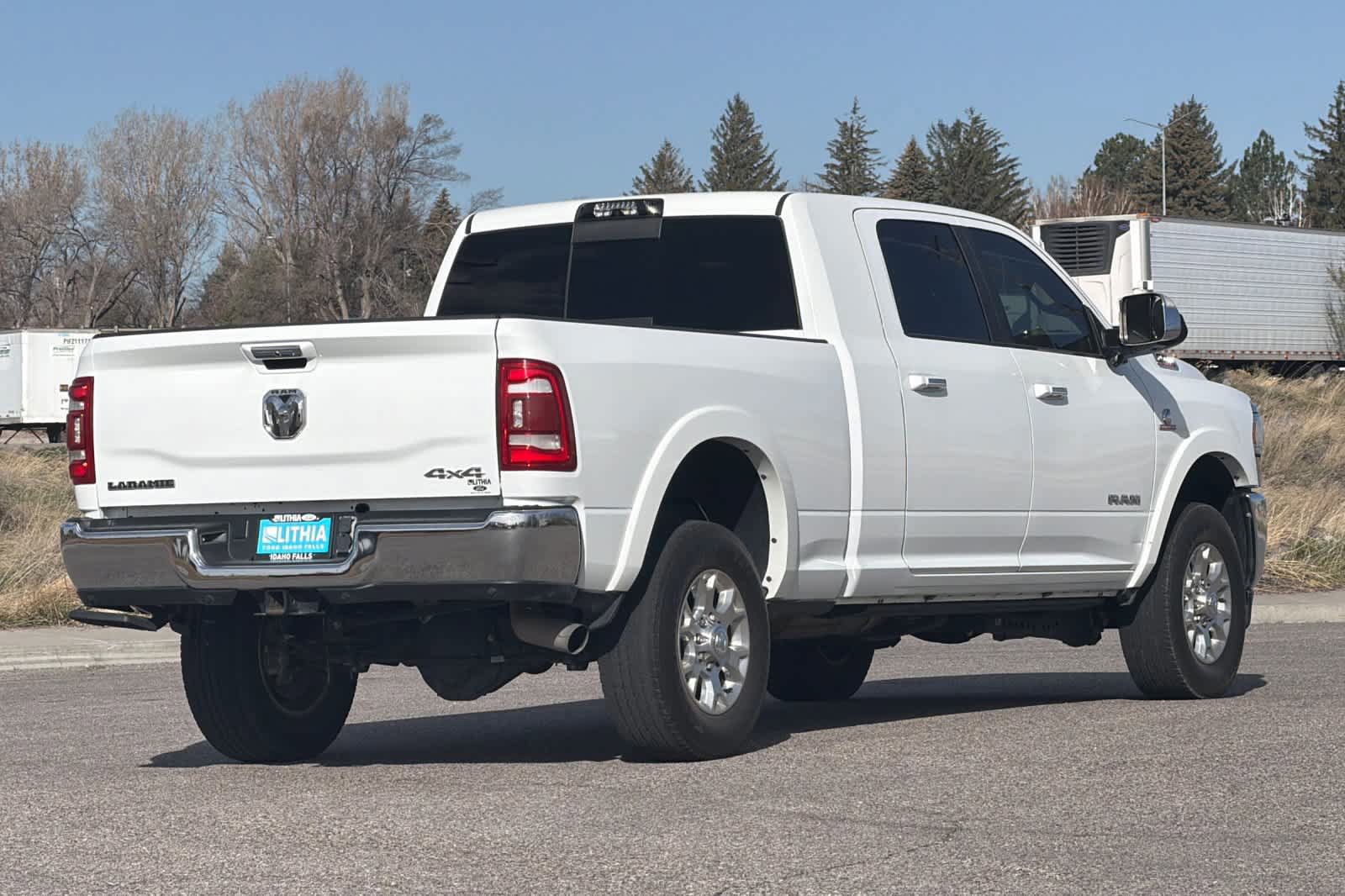 Used 2022 RAM 2500 Laramie AWD/4WD image 5