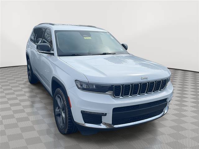 Used 2021 Jeep Grand Cherokee L Limited w/ Trailer Tow Group (B) AWD/4WD image 11