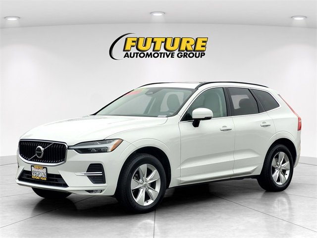 Used 2022 Volvo XC60 B5 Momentum image 8