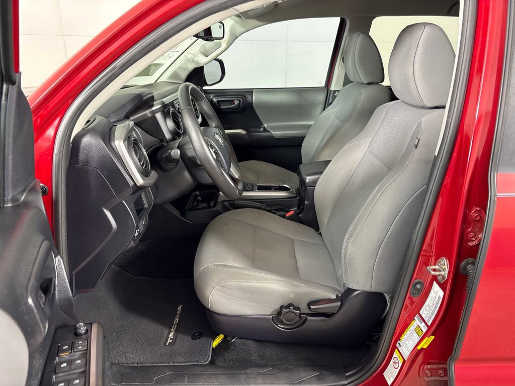 Used 2019 Toyota Tacoma SR5 image 29