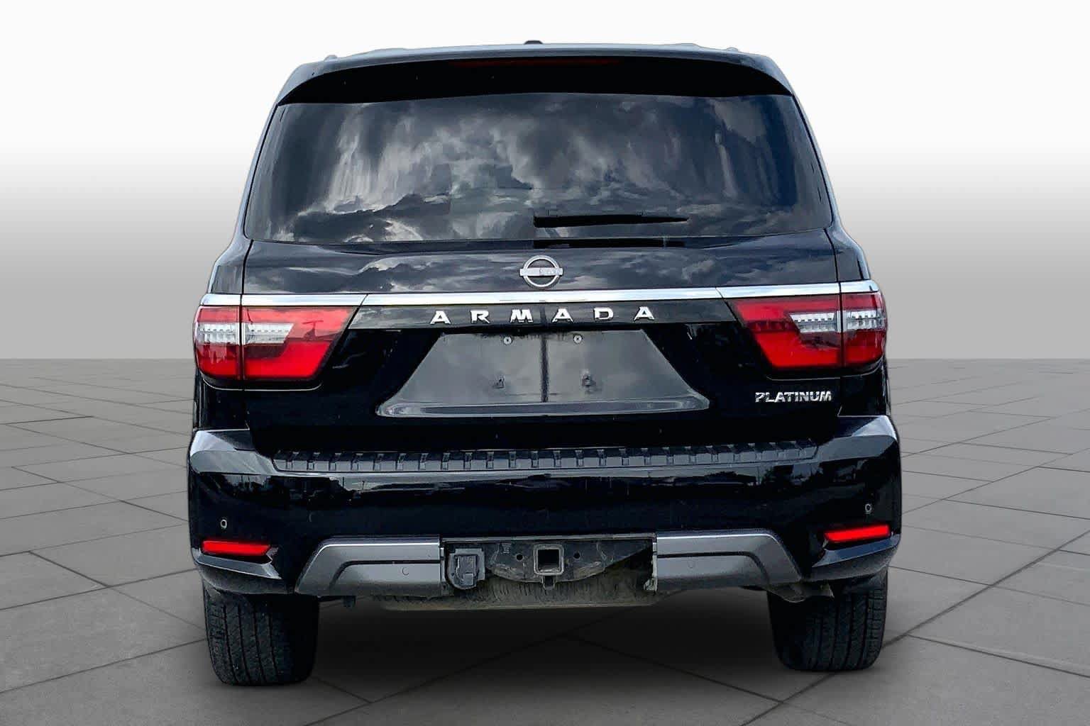 Used 2021 Nissan Armada Platinum w/ Captain's Chairs Package RWD image 5