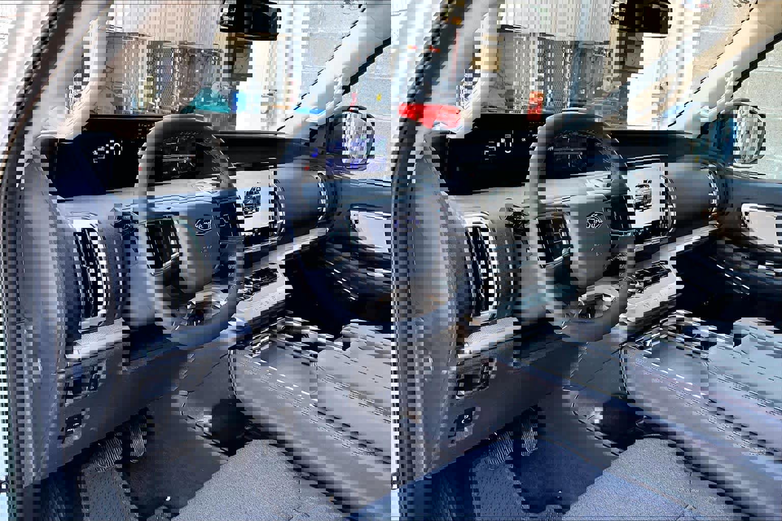 Certified 2025 Ford Expedition Max Active image 21