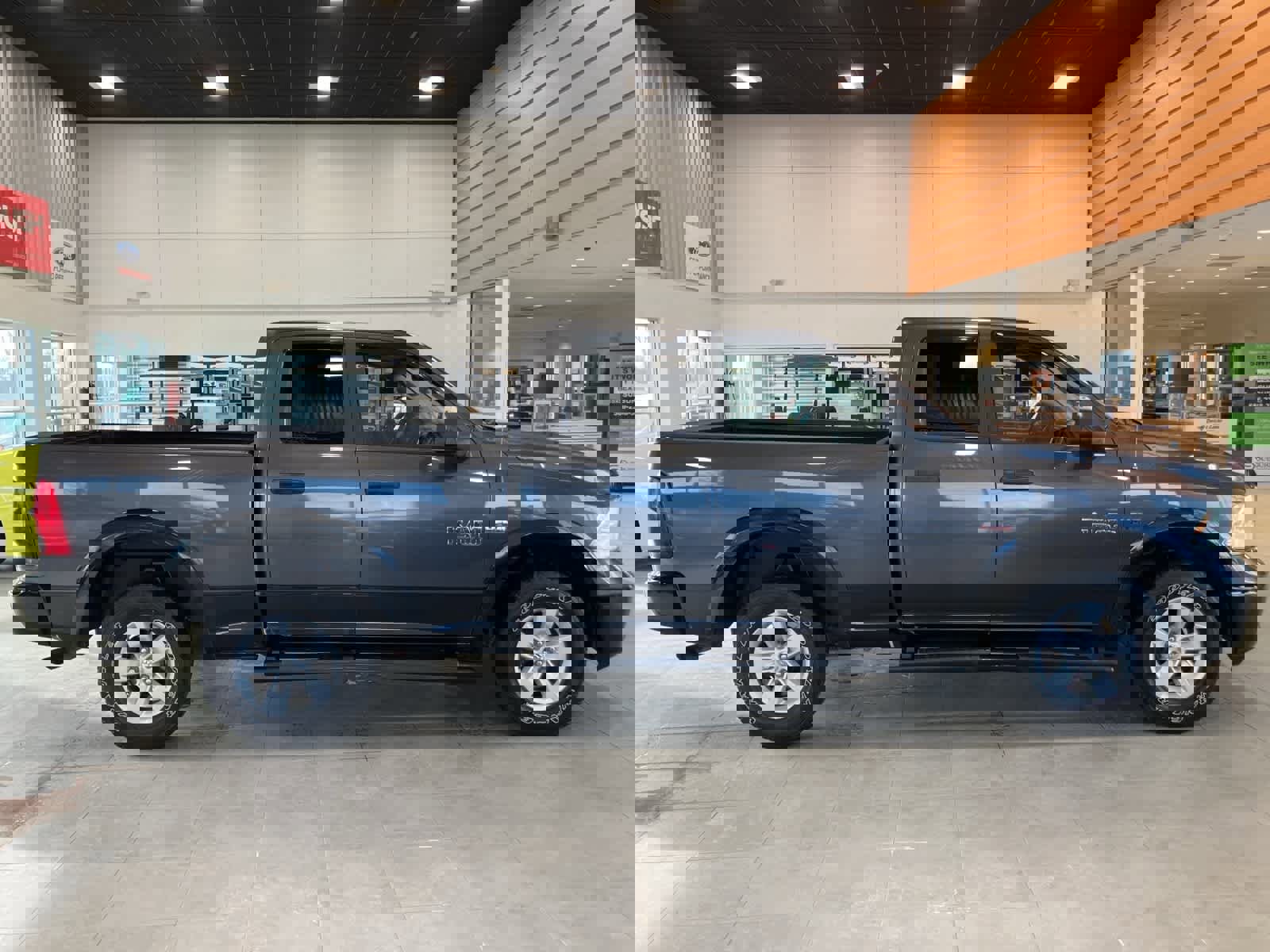 Used 2017 RAM 1500 Outdoorsman image 6