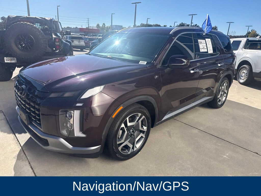 Used 2024 Hyundai Palisade SEL w/ Premium Package AWD/4WD image 4