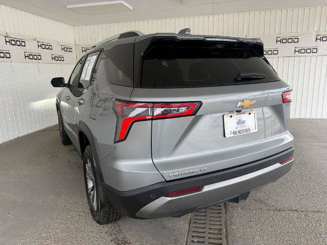 Used 2025 Chevrolet Equinox LT w/ Convenience Package II FWD image 2