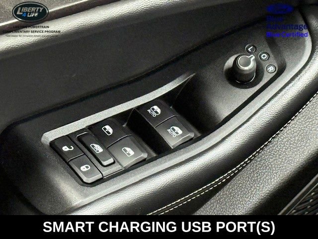 Used 2023 Jeep Grand Cherokee Altitude image 33