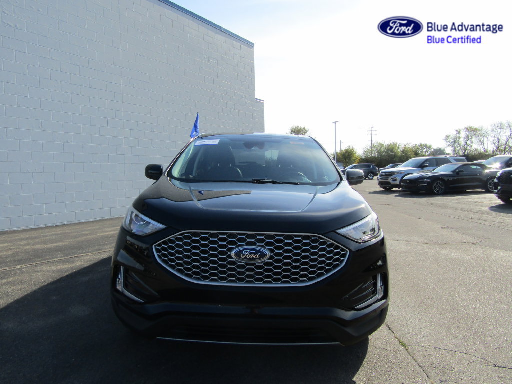 Certified 2024 Ford Edge SEL w/ Convenience Package AWD/4WD image 7