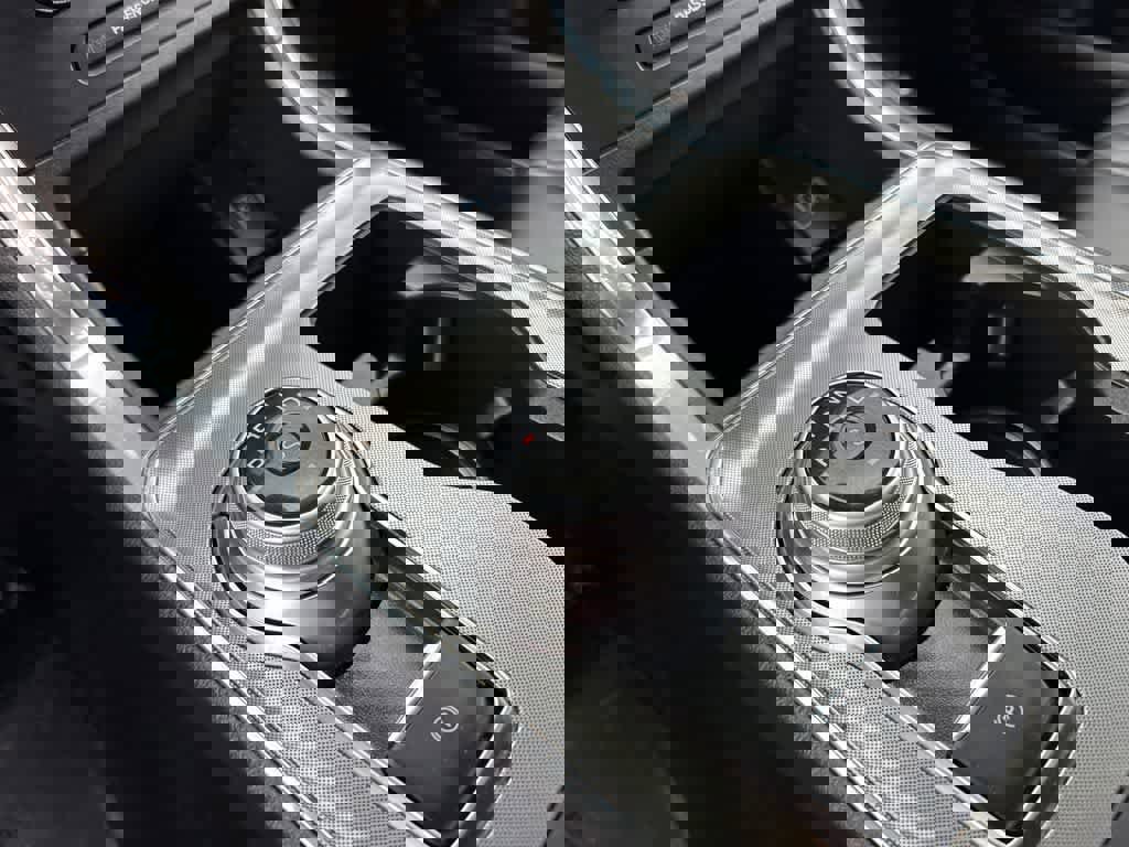 Certified 2024 Ford Edge Titanium image 25