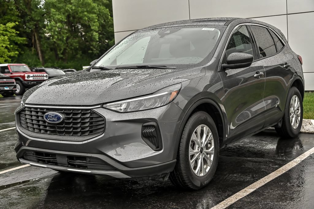 Certified 2023 Ford Escape Active w/ Tech Pack #1 AWD/4WD image 5