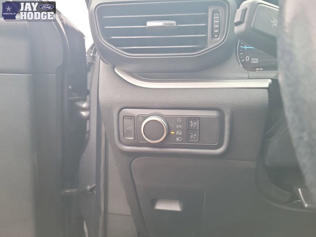 Certified 2022 Ford Explorer XLT image 21