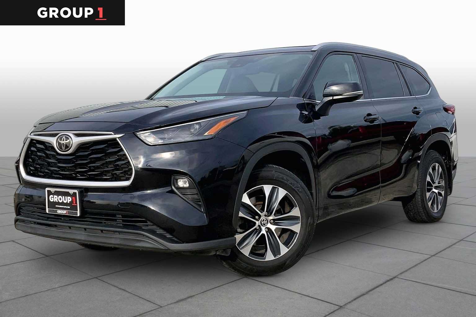 Used 2022 Toyota Highlander XLE