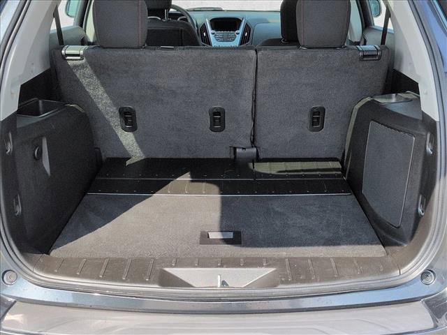 Used 2017 Chevrolet Equinox LS image 9