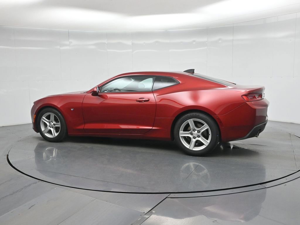 Used 2017 Chevrolet Camaro LT image 21