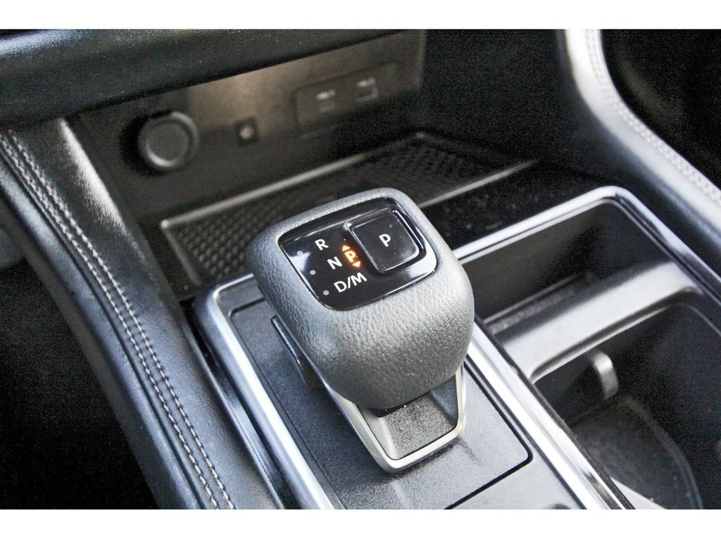 Used 2023 Nissan Pathfinder Platinum image 30