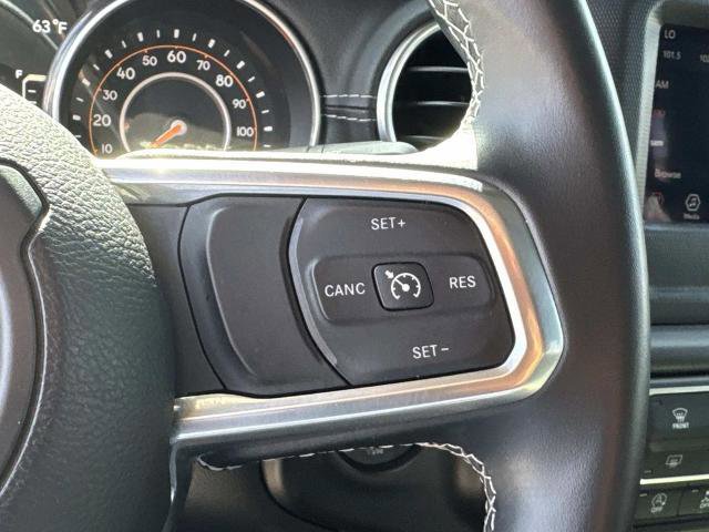 Used 2018 Jeep Wrangler Unlimited Sahara AWD/4WD image 26