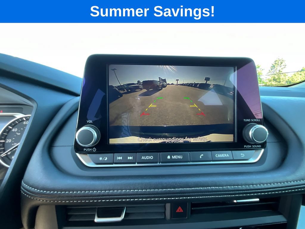 Used 2025 Nissan Rogue SV AWD/4WD image 28