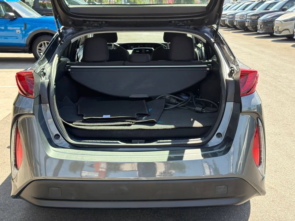 Used 2020 Toyota Prius Prime LE FWD image 17