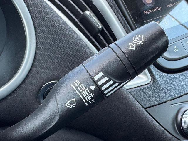 Used 2022 Chevrolet Malibu RS image 22