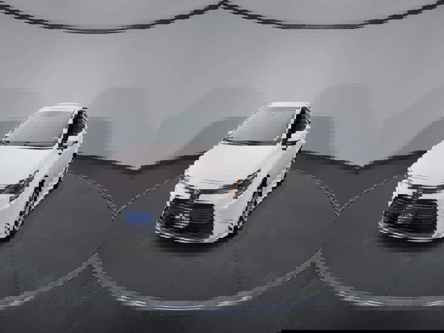 Used 2023 Toyota Corolla LE image 3