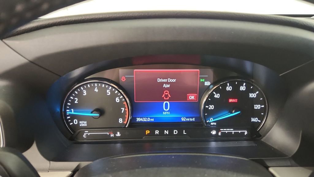 Certified 2022 Ford Explorer XLT w/ Equipment Group 202A image 12