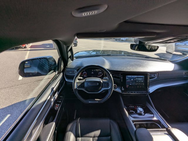 Used 2024 Jeep Wagoneer Series II image 34