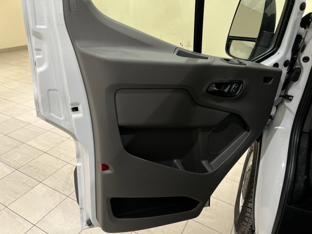 Certified 2024 Ford Transit 150 Low Roof RWD image 18