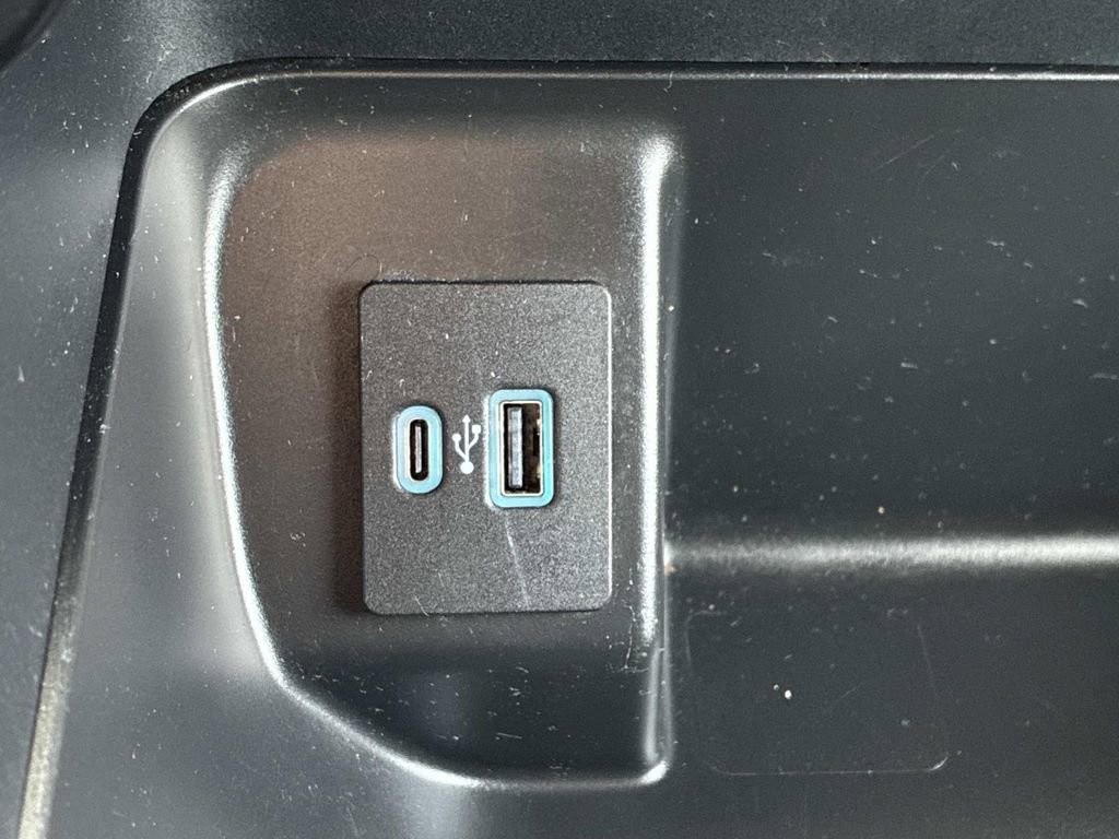 Certified 2023 Ford F150 XLT w/ Equipment Group 302A High image 33