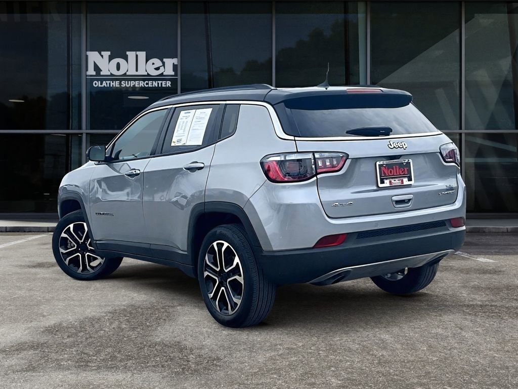 Used 2023 Jeep Compass Limited AWD/4WD image 12