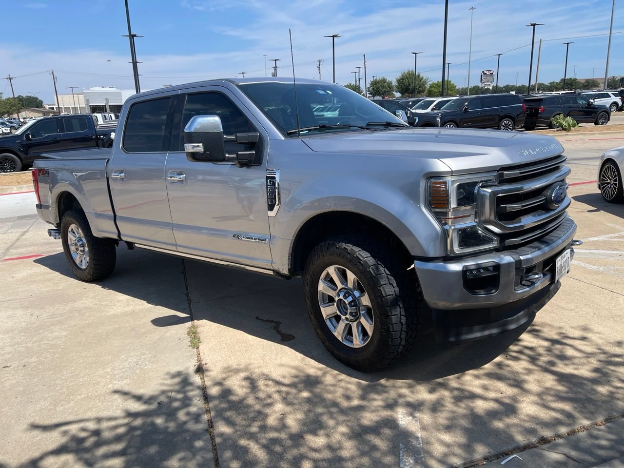 Certified 2022 Ford F250 Platinum w/ FX4 Off-Road Package AWD/4WD image 14