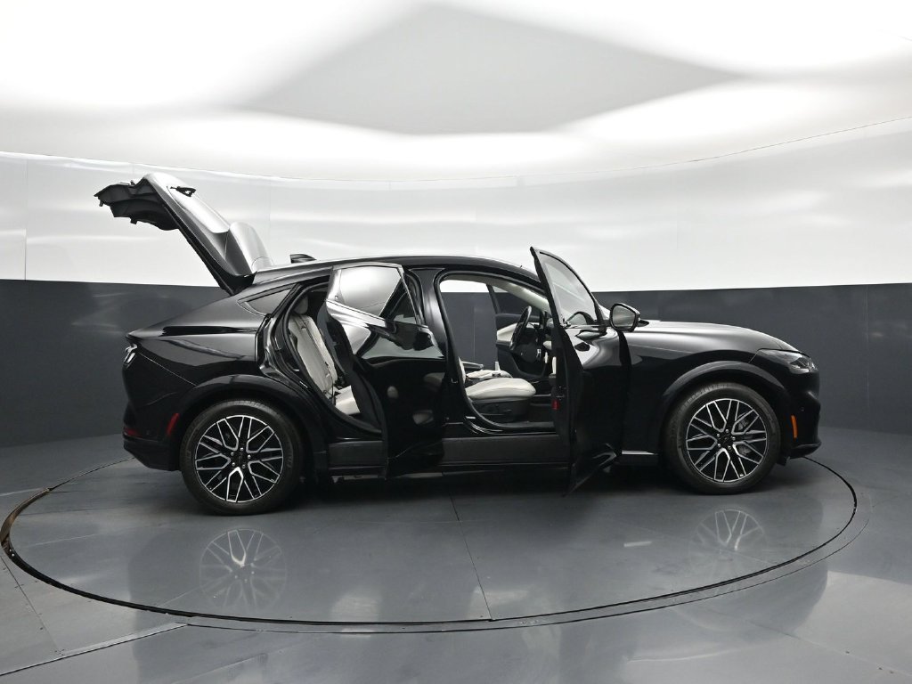 Certified 2024 Ford Mustang Mach-E Premium RWD image 4