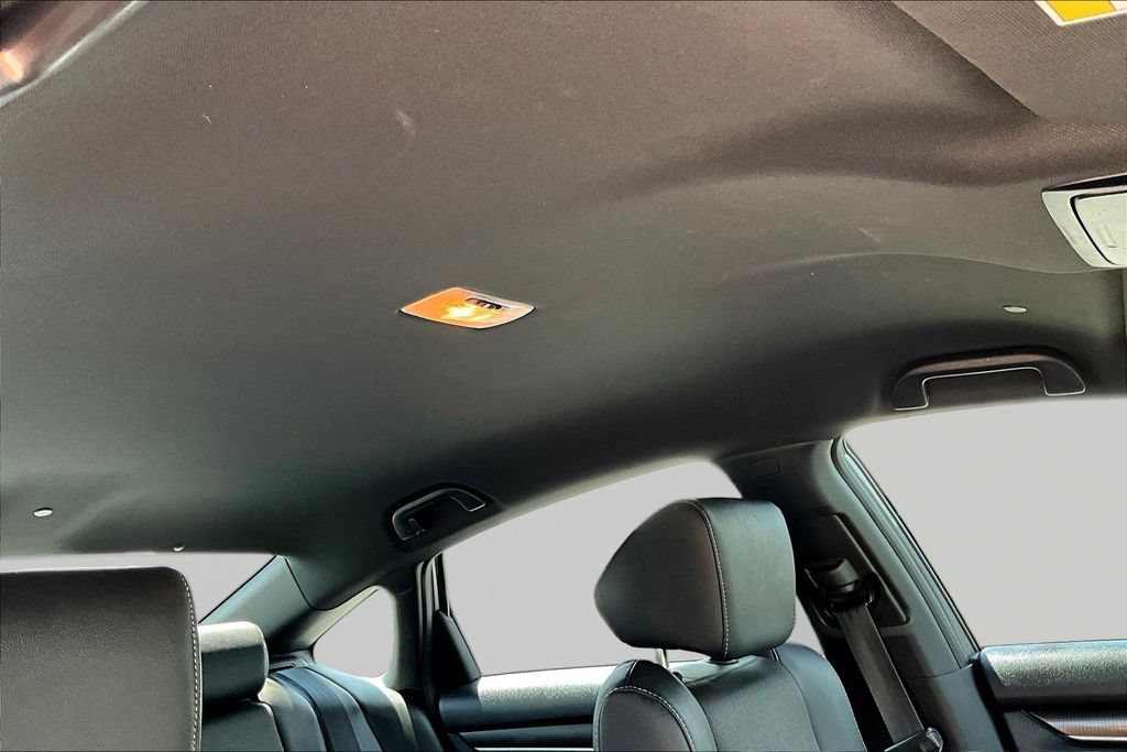 Used 2019 Honda Accord Sport image 29