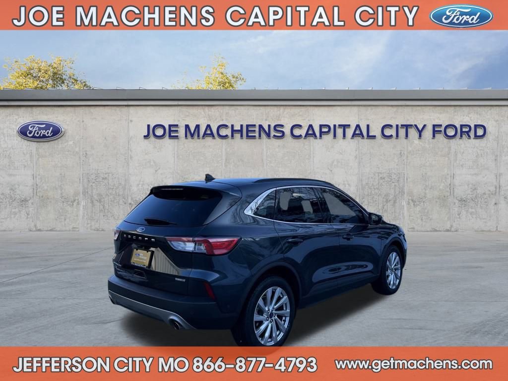 Certified 2022 Ford Escape Titanium w/ Titanium Elite Package image 4